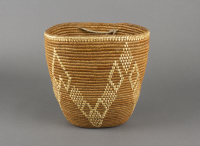 Yakama%20artist%2C%20%3Cb%3E%3Ci%3E%20Xlaam%3C%2Fi%3E%3C%2Fb%3E%2C%20ca.%201900%2F1920%2C%20cedar%20root%20and%20yaay%20%28beargrass%29%2C%20The%20Elizabeth%20Cole%20Butler%20Collection%2C%20no%20known%20copyright%20restrictions%2C%202009.9.15